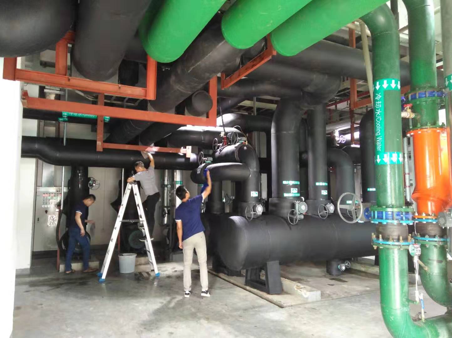 信立泰——中央空調(diào)機房安裝工程